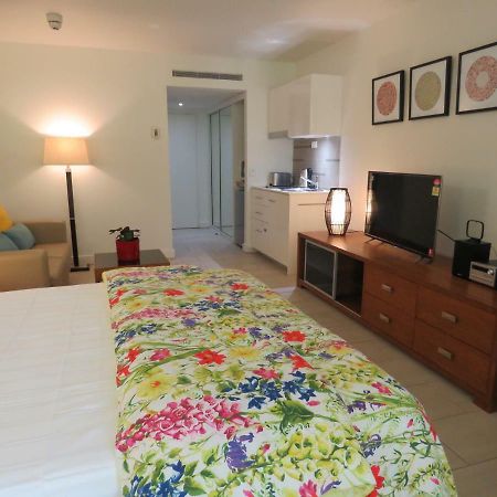 Hidden Gem @ Palm Cove Apartment Екстериор снимка